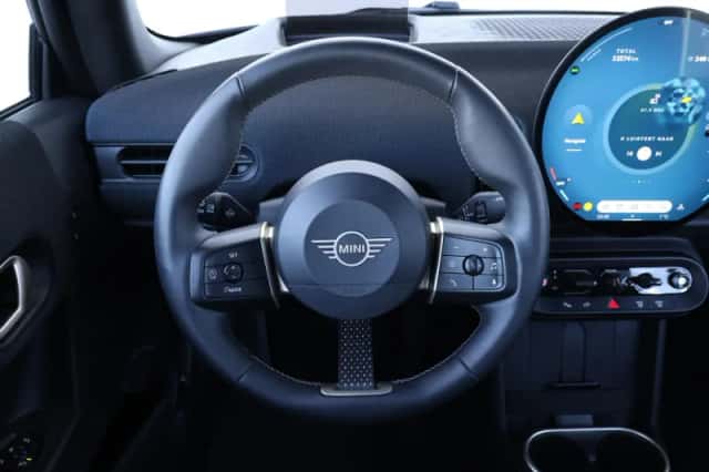 MINI Cabrio (2025) thumbnail 19