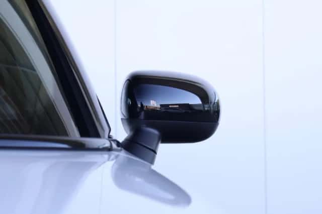 MINI Cabrio (2025) thumbnail 4