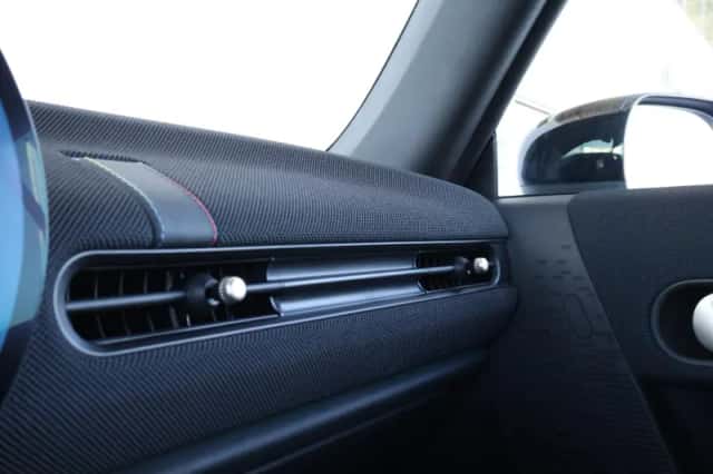 MINI Cabrio (2025) thumbnail 39