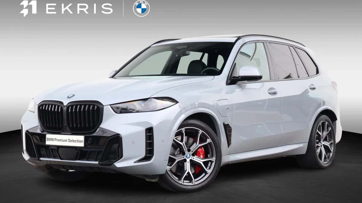 BMW X5 (2025) — foto 1