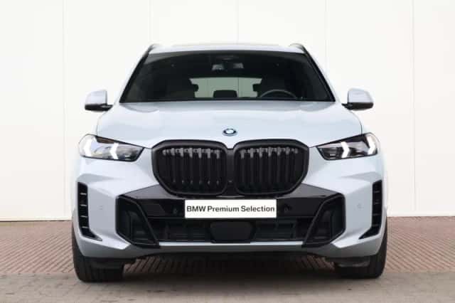 BMW X5 (2025) thumbnail 2