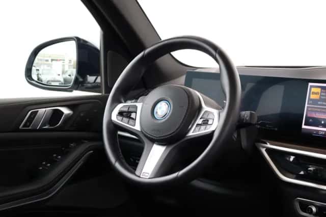 BMW X5 (2025) thumbnail 11