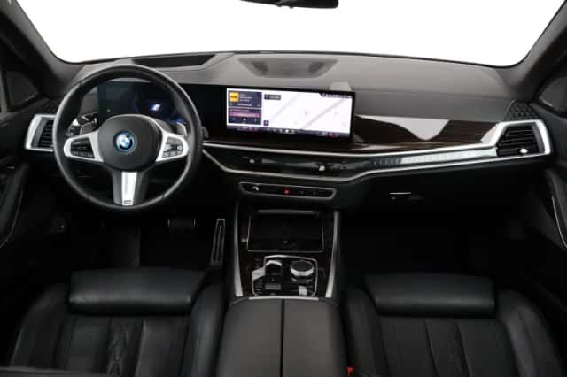 BMW X5 (2025) thumbnail 12