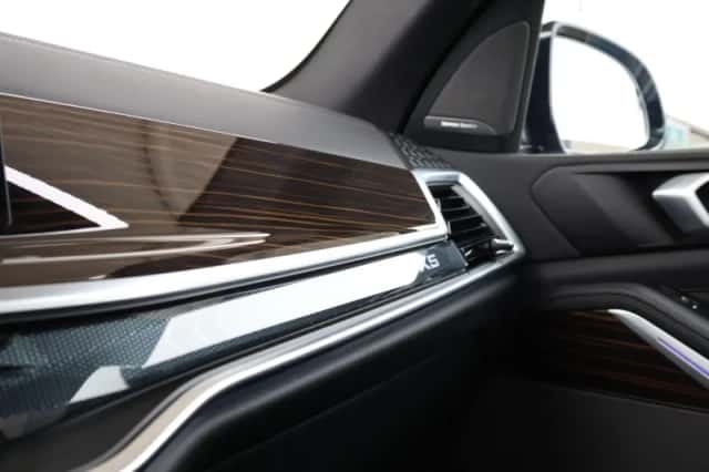 BMW X5 (2025) thumbnail 42
