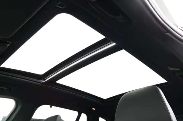 BMW X5 (2025) thumbnail 52