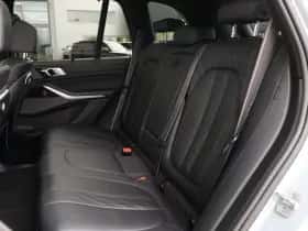 BMW X5 (2025) thumbnail 53