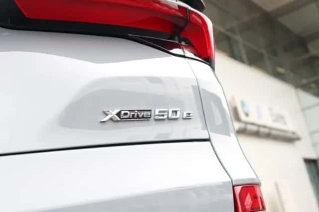 BMW X5 (2025) thumbnail 65