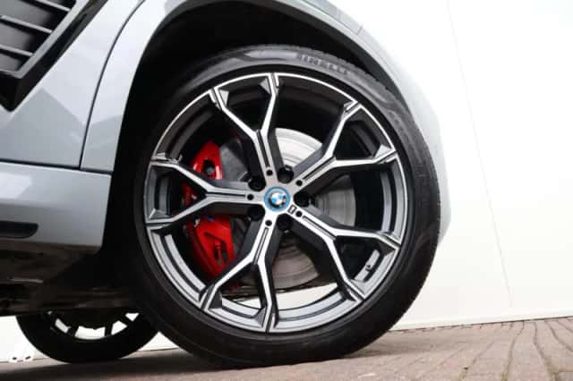 BMW X5 (2025) thumbnail 67
