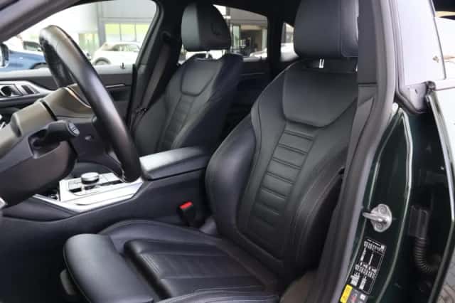 BMW i4 (2023) thumbnail 38