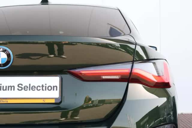 BMW i4 (2023) thumbnail 9