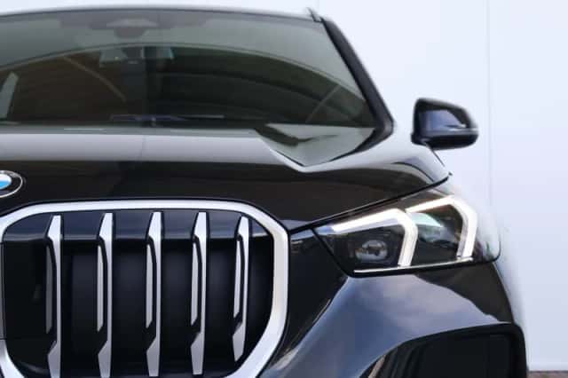 BMW X1 (2025) thumbnail 3