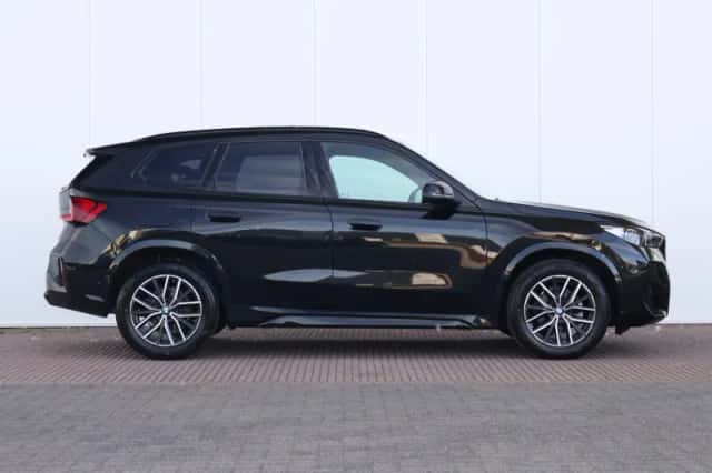 BMW X1 (2025) thumbnail 5