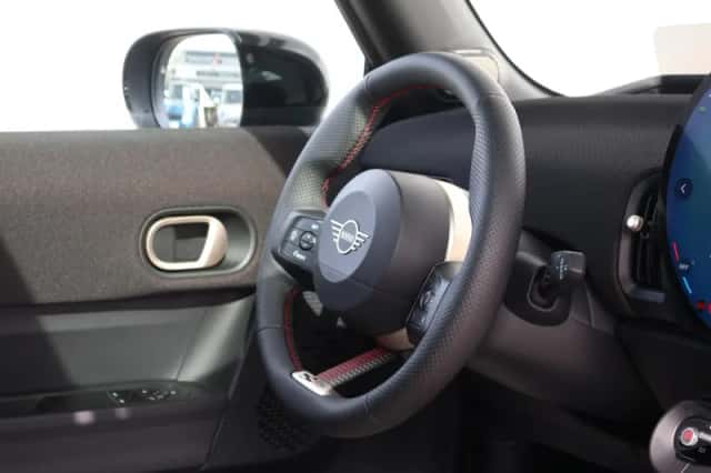 MINI Cooper (2026) thumbnail 11