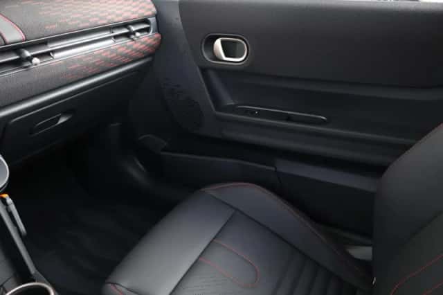MINI Cooper (2026) thumbnail 40