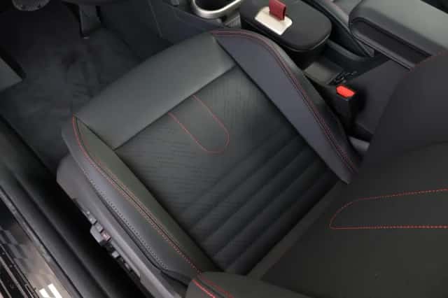 MINI Cooper (2026) thumbnail 43