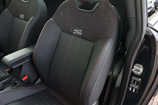 MINI Cooper (2026) thumbnail 44