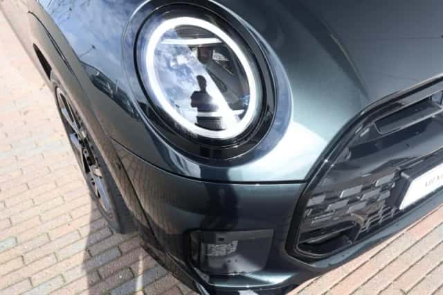 MINI Cooper (2026) thumbnail 54