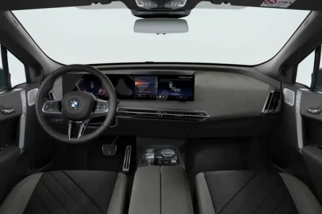BMW iX (2026) thumbnail 3