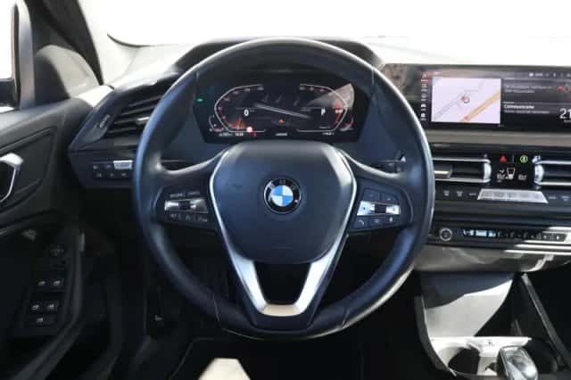 BMW 1-Serie (2021) thumbnail 16
