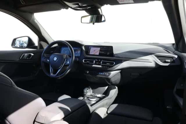 BMW 1-Serie (2021) thumbnail 10