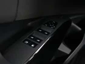 BMW X3 (2026) thumbnail 15