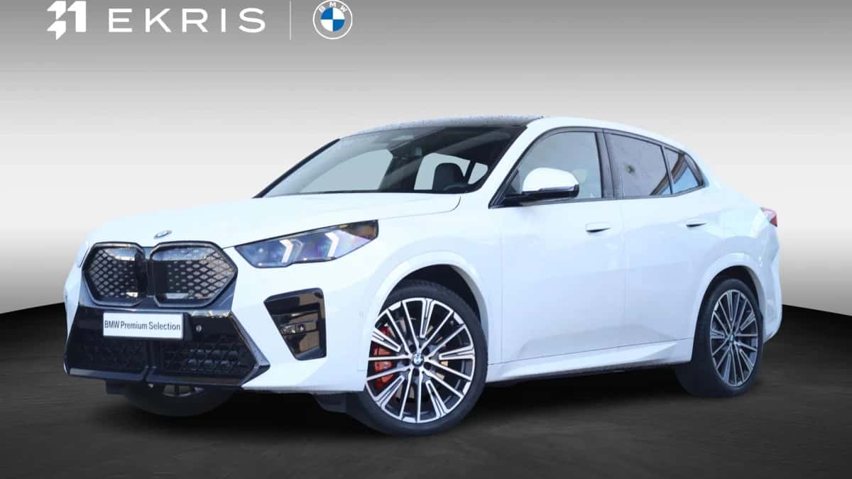 BMW iX2 (2026) — foto 1
