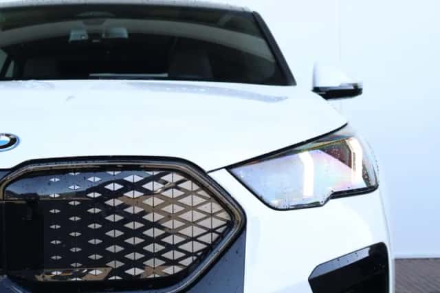 BMW iX2 (2026) thumbnail 3