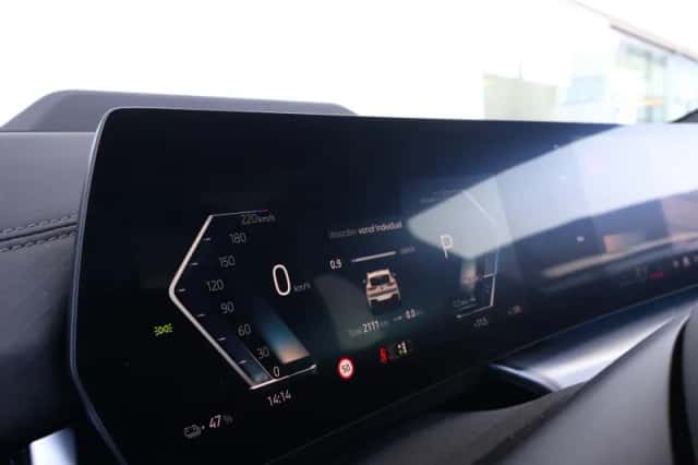 BMW iX2 (2026) thumbnail 22