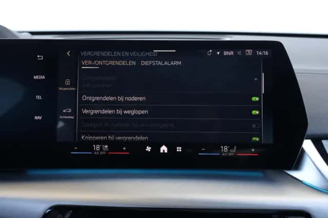 BMW iX2 (2026) thumbnail 35