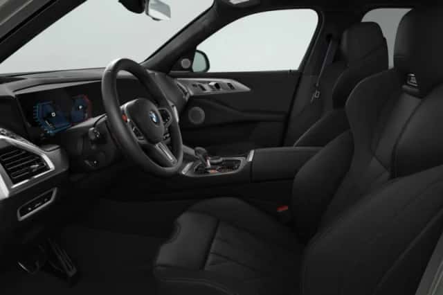 BMW XM (2026) thumbnail 4