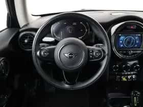 MINI Electric (2020) thumbnail 16