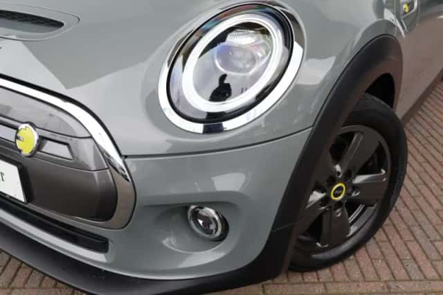 MINI Electric (2020) thumbnail 40