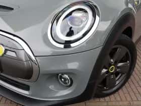 MINI Electric (2020) thumbnail 40