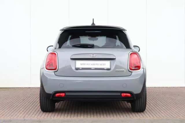MINI Electric (2020) thumbnail 8