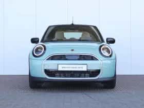 MINI Cabrio (2026) thumbnail 2