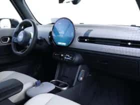 MINI Cabrio (2026) thumbnail 13