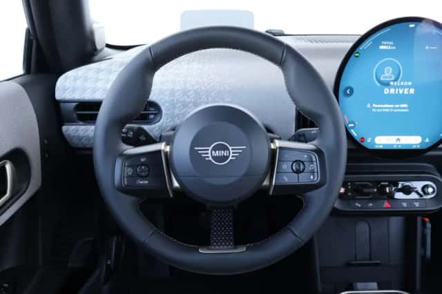 MINI Cabrio (2026) thumbnail 19
