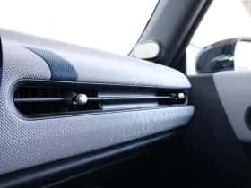 MINI Cabrio (2026) thumbnail 39