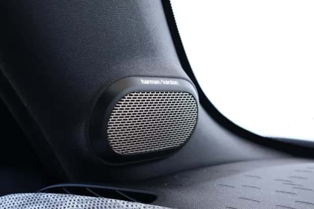 MINI Cabrio (2026) thumbnail 41
