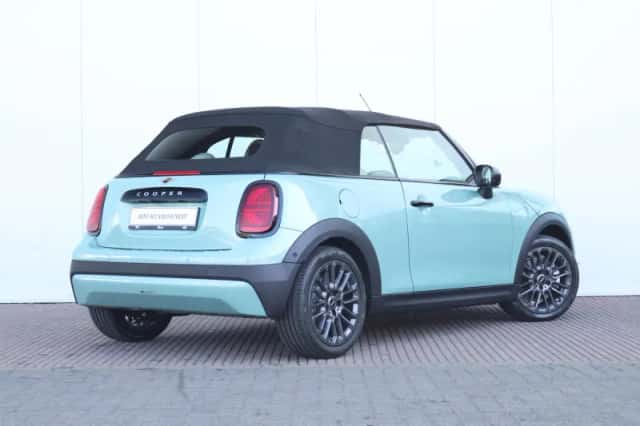 MINI Cabrio (2026) thumbnail 10