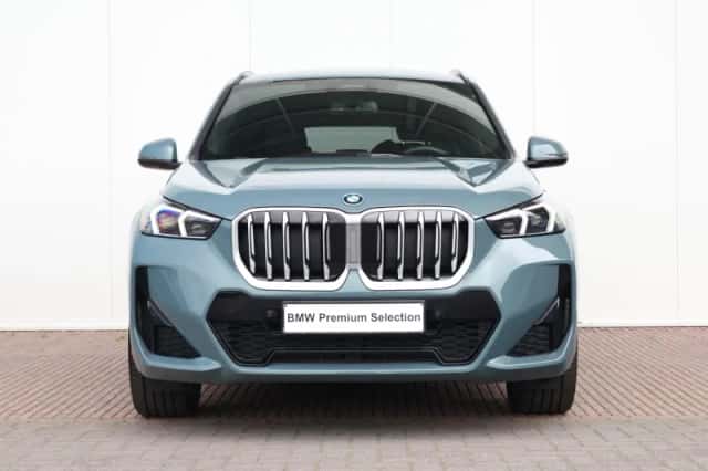 BMW X1 (2025) thumbnail 2