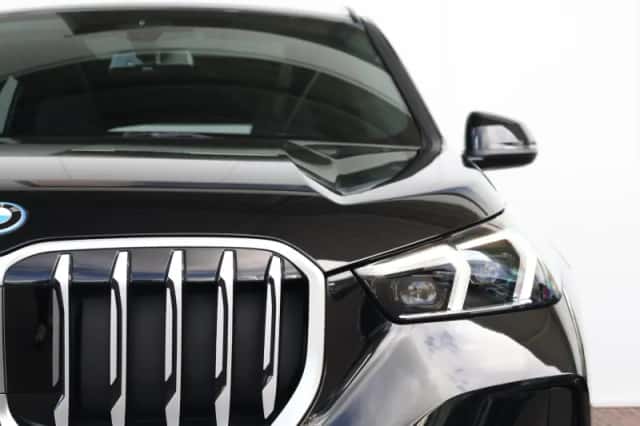 BMW X1 (2025) thumbnail 3