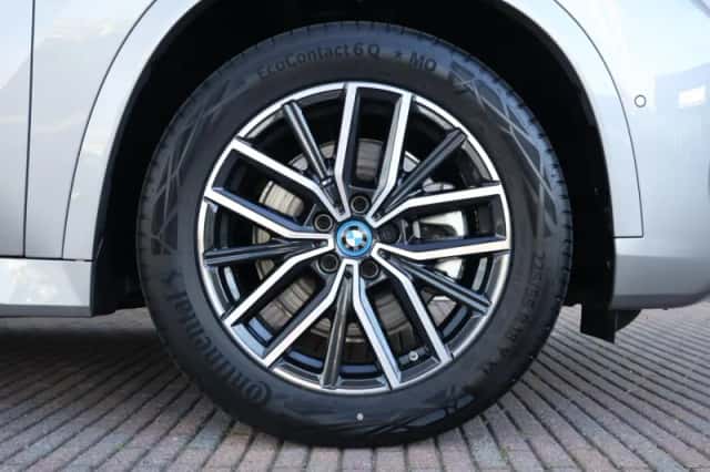 BMW X1 (2026) thumbnail 6