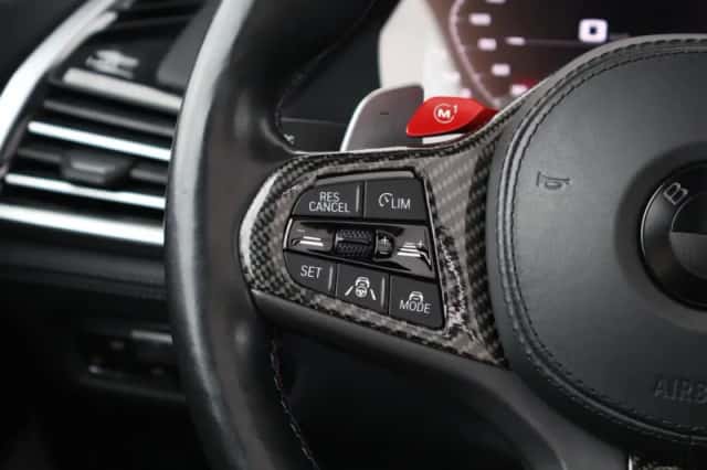 BMW X5 (2022) thumbnail 17
