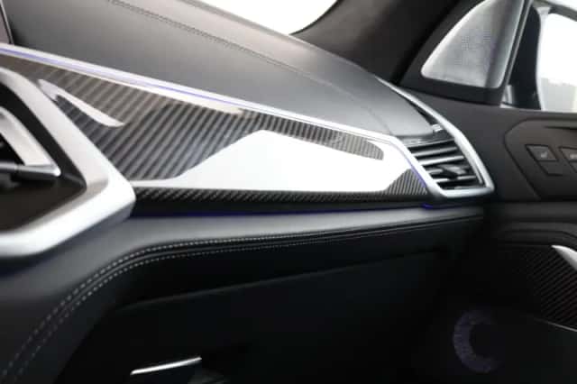 BMW X5 (2022) thumbnail 53