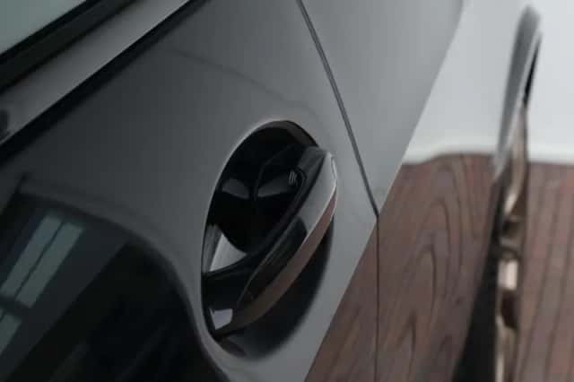 BMW X5 (2022) thumbnail 79
