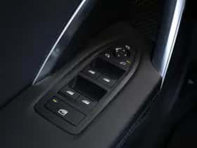 BMW iX1 (2023) thumbnail 15