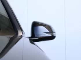 BMW iX1 (2023) thumbnail 4
