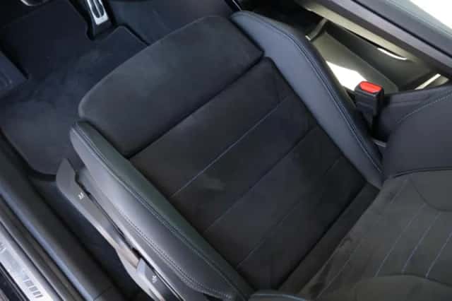 BMW iX1 (2023) thumbnail 38
