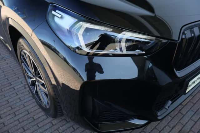 BMW iX1 (2023) thumbnail 45